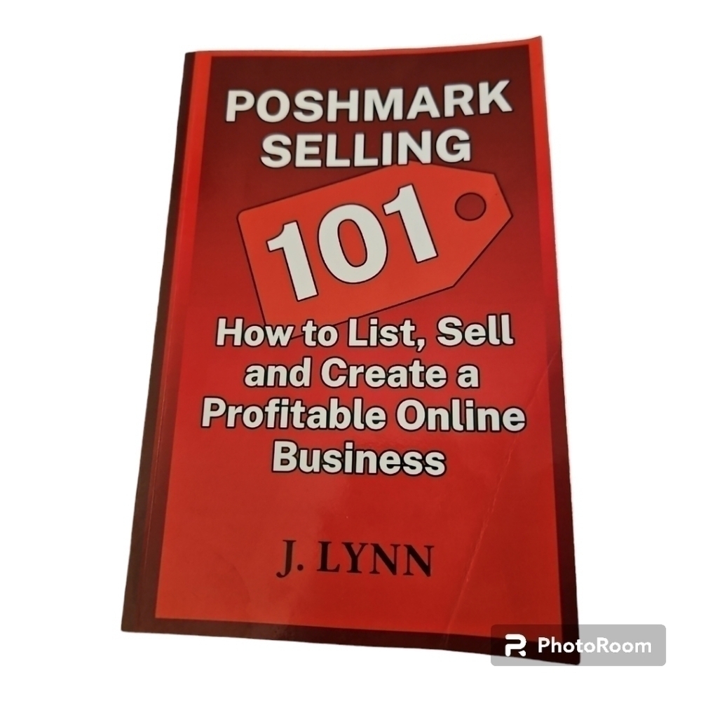 3/$25 Poshmark Selling 101 J. Lynn Paperback Book